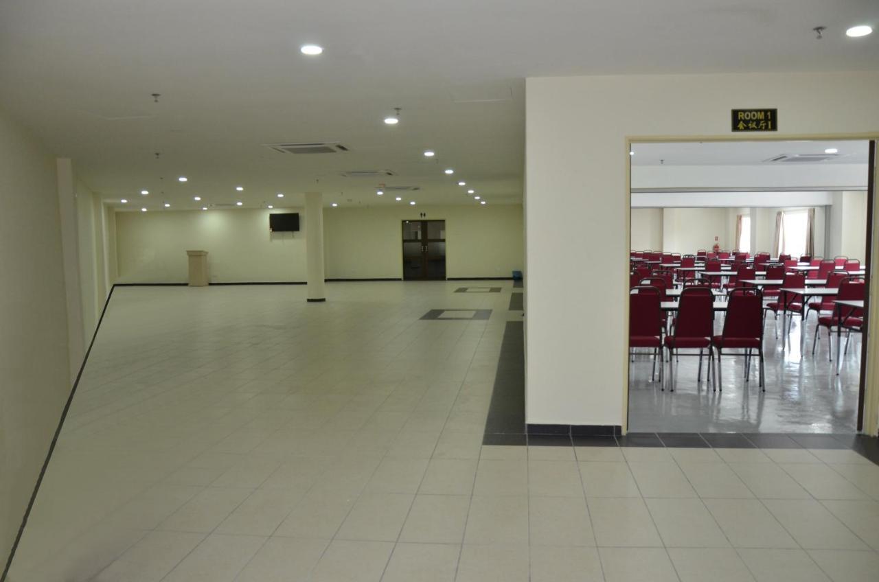 Riverview Hotel Bahau Exterior photo