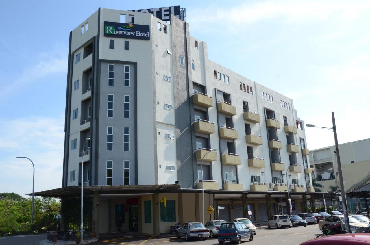 Riverview Hotel Bahau Exterior photo
