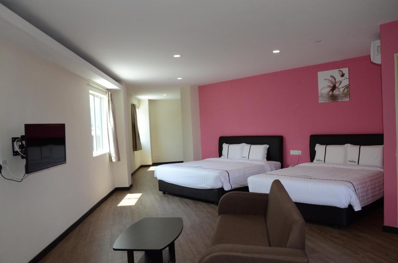 Riverview Hotel Bahau Exterior photo